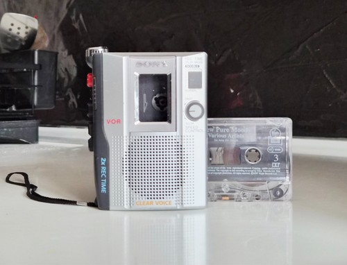 Sony tcm 200dv beautiful - tcm-200dv,