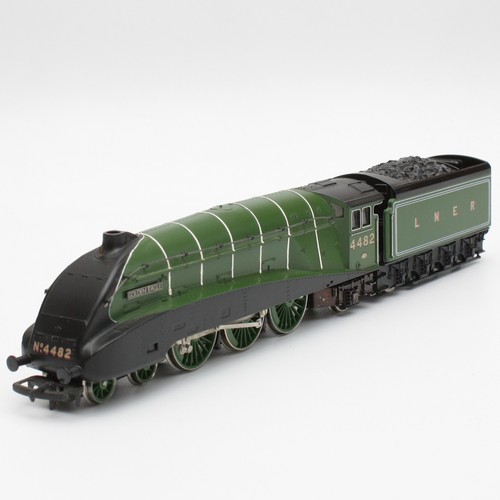 Hornby class lner green - hornby,