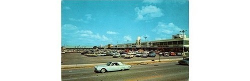 1960s mccullom colonial - 1960s, plaza