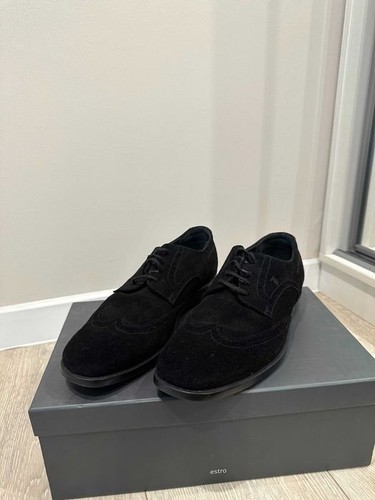 Men tod heels - men,