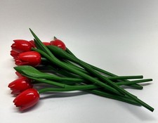 Vintage Wooden Tulips Red -