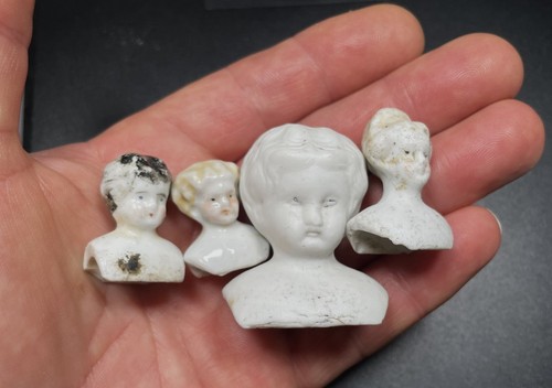 Victorian porcelain dolls - ,