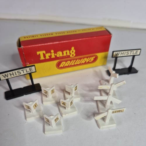 Tri ang railways r587 - tri-ang,