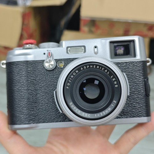 Fujifilm fuji x100 silver - fujifilm,