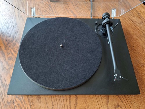 Pro ject audio 2 - pro-ject, turntable