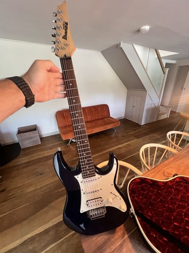 Ibanez grx40 hard case - ibanez, +