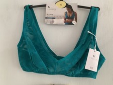 BNWT Bra Size 10 By TU Plunge