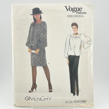 Vogue Paris Original Givenchy