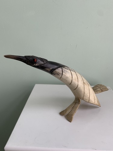 Bird sculpture hand carved - bird,