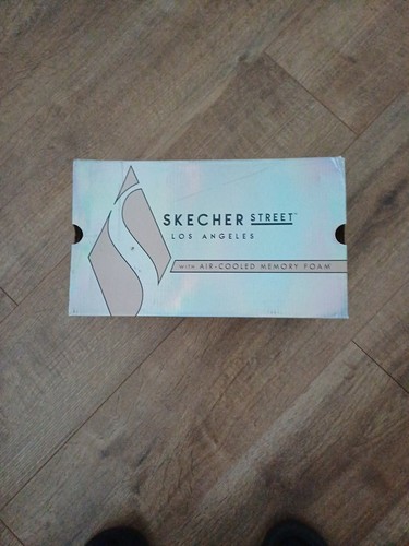 Brand new skecher los - brand,