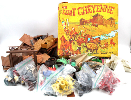 Vintage toy fort - fort, cheyenne