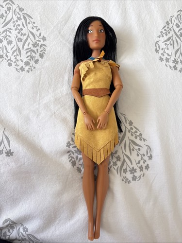 Disney store pocahontas doll - pocahontas,