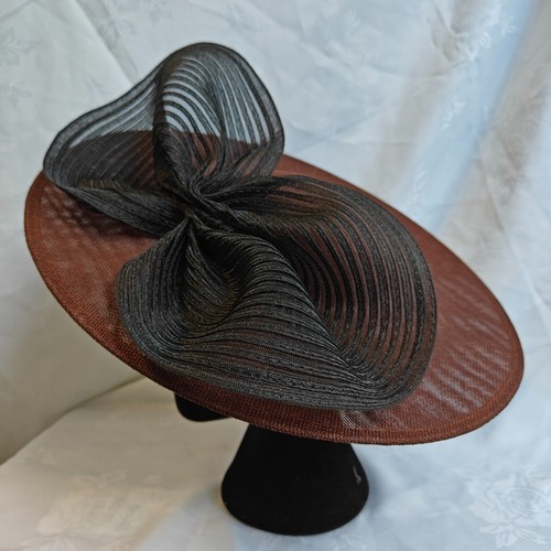 Dark brown black bow wide - wide, brim