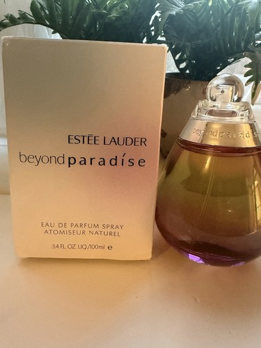 Estée lauder beyond - estée, paradise