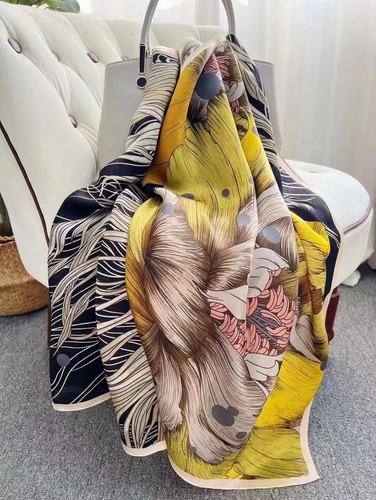 100 silk scarf designer - 100%,