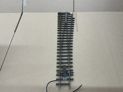 Peco gauge switch - o, track