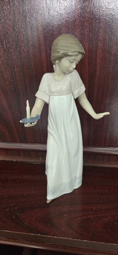 Lladro nao light the - nao, to