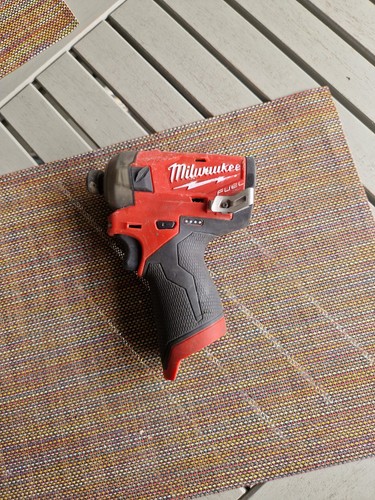 Milwaukee m12 fuel brushless - milwaukee,