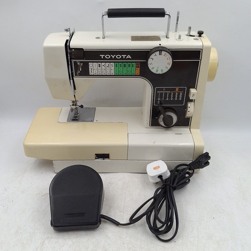 Toyota sewing machine 5001a - toyota,