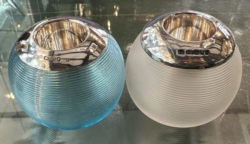 Pair antique style - of,