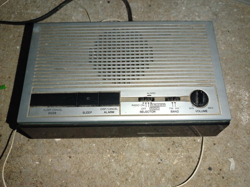 Panasonic 6085 alarm clock - panasonic, rc-6085