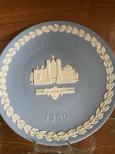 Wedgewood Jasperware Christmas Plate 1980 St James' Palace