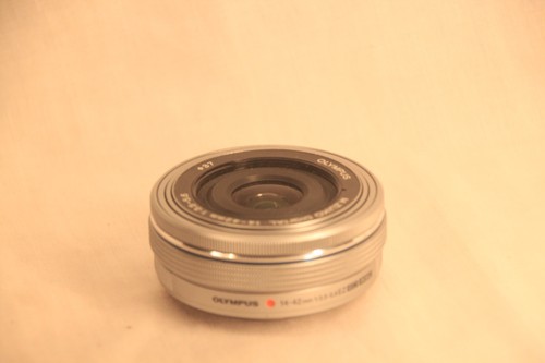 Olympus zuiko 42mm - olympus, 14-42mm