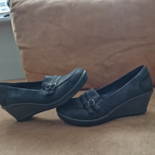 Skechers rumblers frilly wedge - skechers,