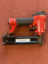 Ferm 18g Air Nailer