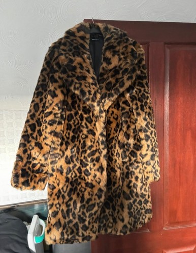 Leopard print faux fur midi
