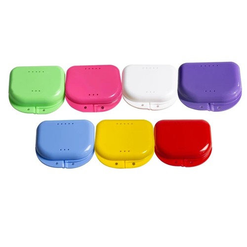 Orthodontic retainer box teeth - retainer,