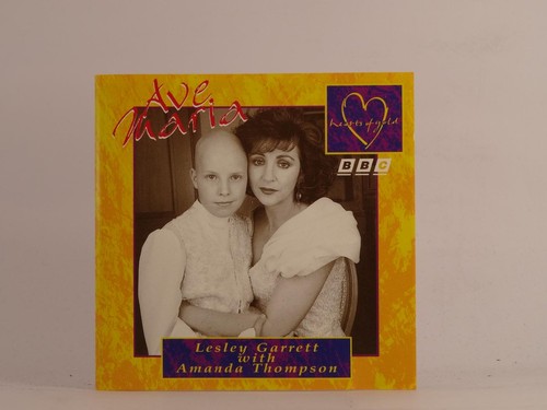 Lesley garrett with - garrett, amanda