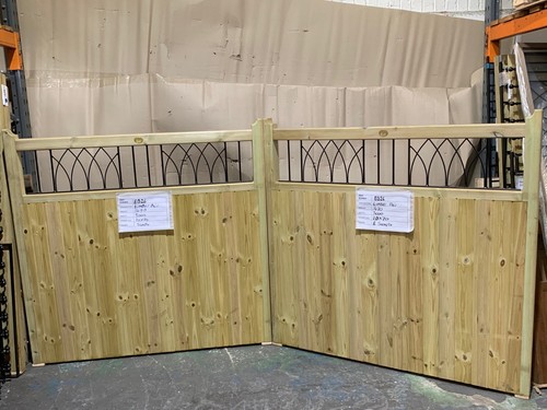 Flat top wooden timber garden - top,
