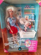  Barbie and Kelly shoppin fun