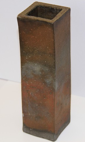 Bizen ware ikebana vase - vase, signed