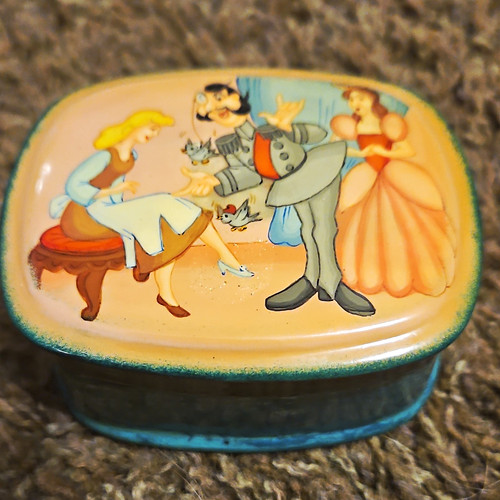 Russian laquered disney - russian,