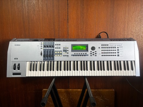 Yamaha motif es7 - motif, 76key