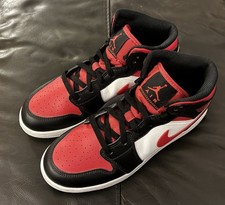 Nike Air Jordan 1 mid red