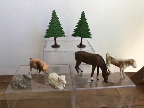Old metal lead - lead, animals