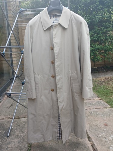 Vintage aquascutum trench coat - aquascutum,