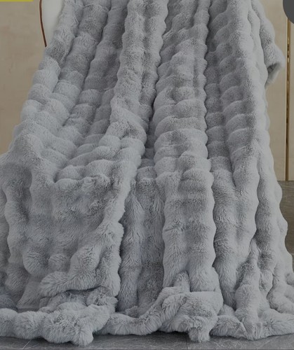 Plush fleece blanket - fleece,