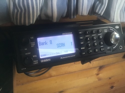 Uniden ubcd260 analogue - analogue, /