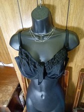 GORGEOUS FLATTERING STRETCHY