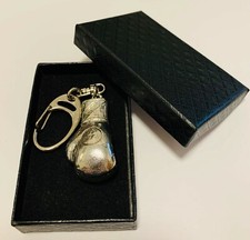 CHUNKY BOXING GLOVE KO SILVER PEWTER 3D KEYRING IN BLACK GIFT BOX BIRTHDAY XMAS