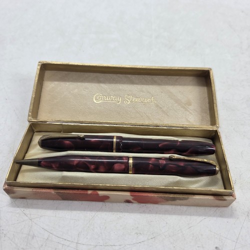 Conway stewart dinkie 550 - conway,