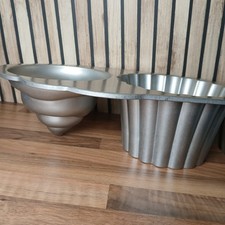 Nordic Ware The Great Cupcake