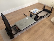 Aeropilates 4 corded folding reformer, . shoulder pads, foot bar and jump board
