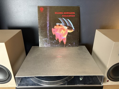 Black sabbath paranoid - black,