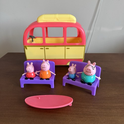 Peppa pig bundle - pig, camper