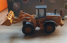 ERTL CASE 621D WHEELED LOADER